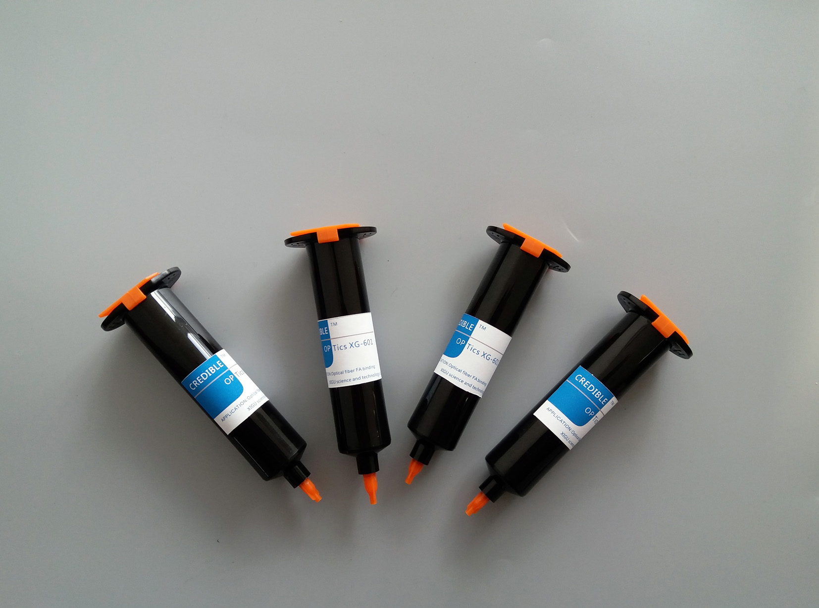 高触变塑料类UV胶XG-3022H
